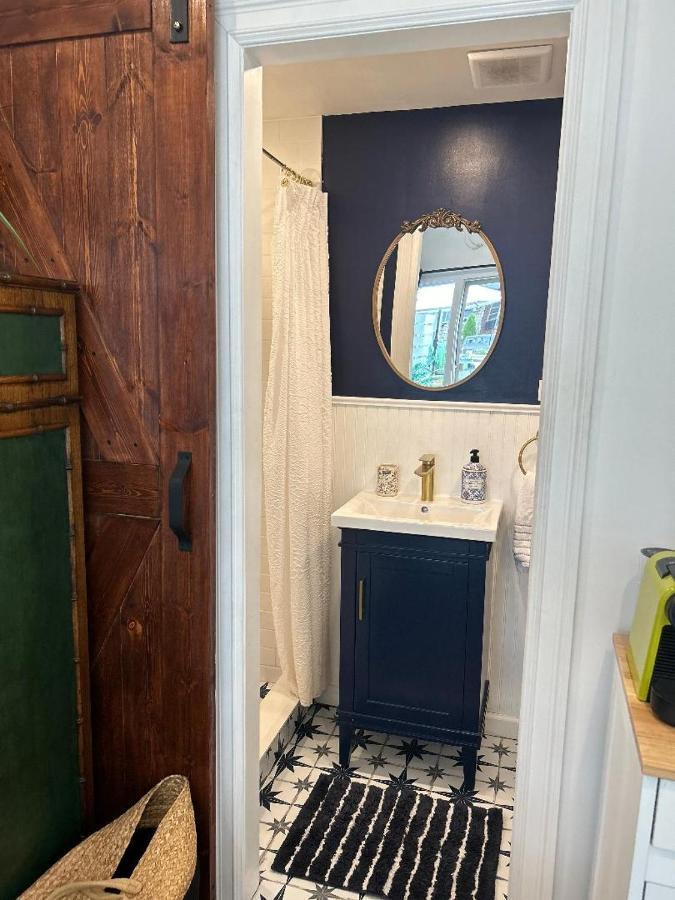 Adorable 1 Bedroom Cottage New York Exterior photo